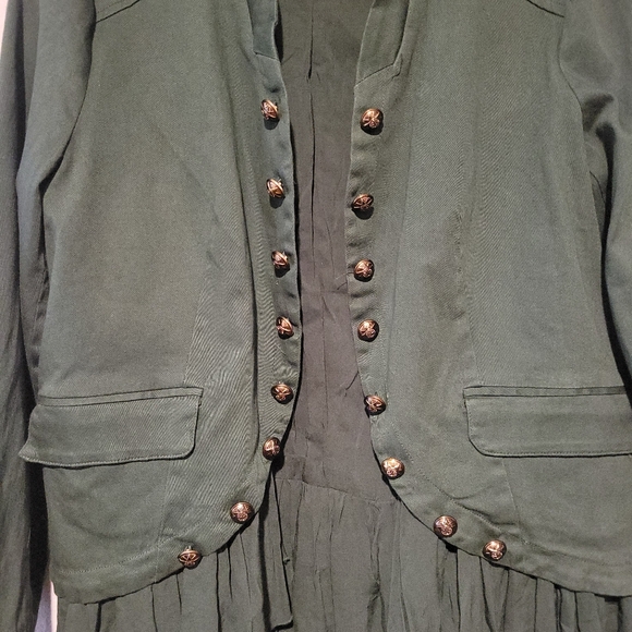 V Cristina Olive green jacket with gold button detail size large - Picture 2 of 9
